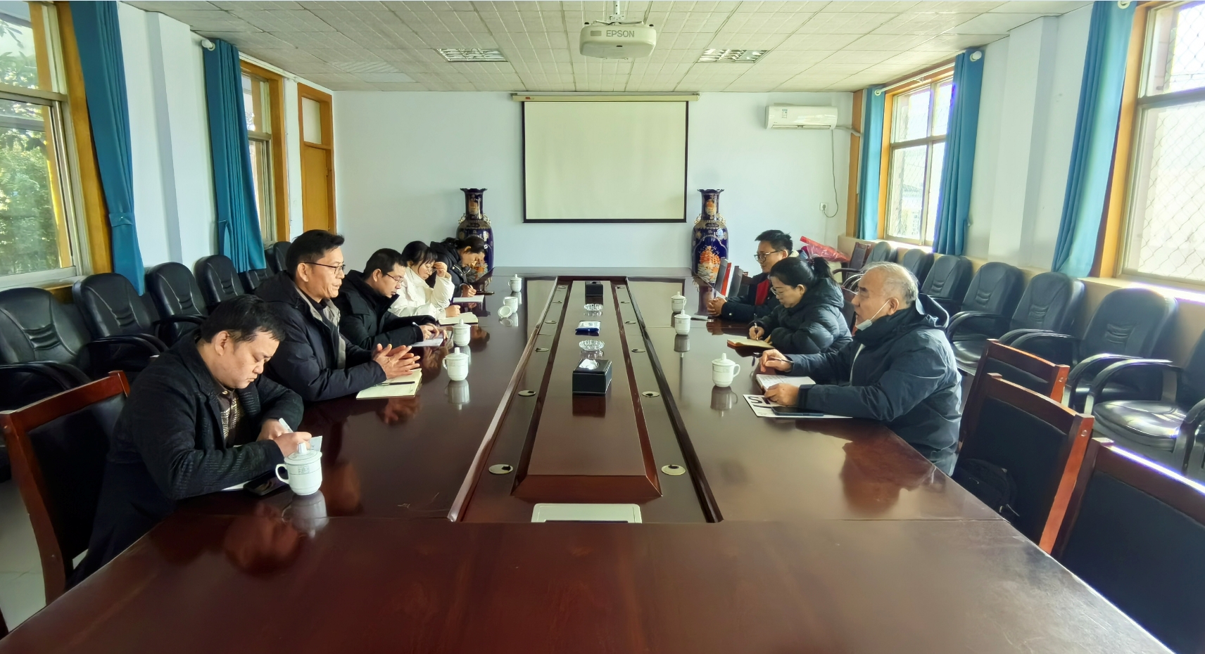 河南中醫藥大學曹利華博士出任鄭州瑞龍制藥“科技副總”